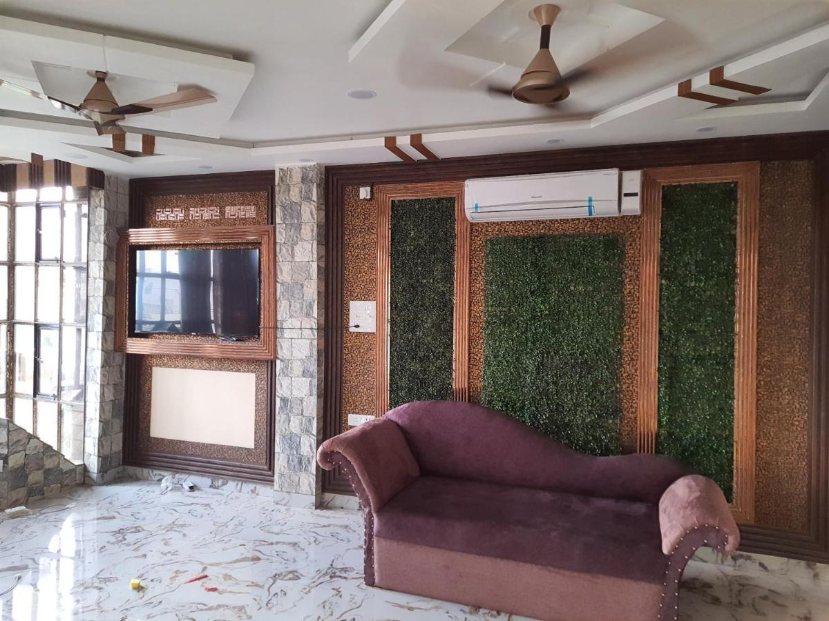 Divine Hotel & Banquet Hall Bhopal Exterior photo