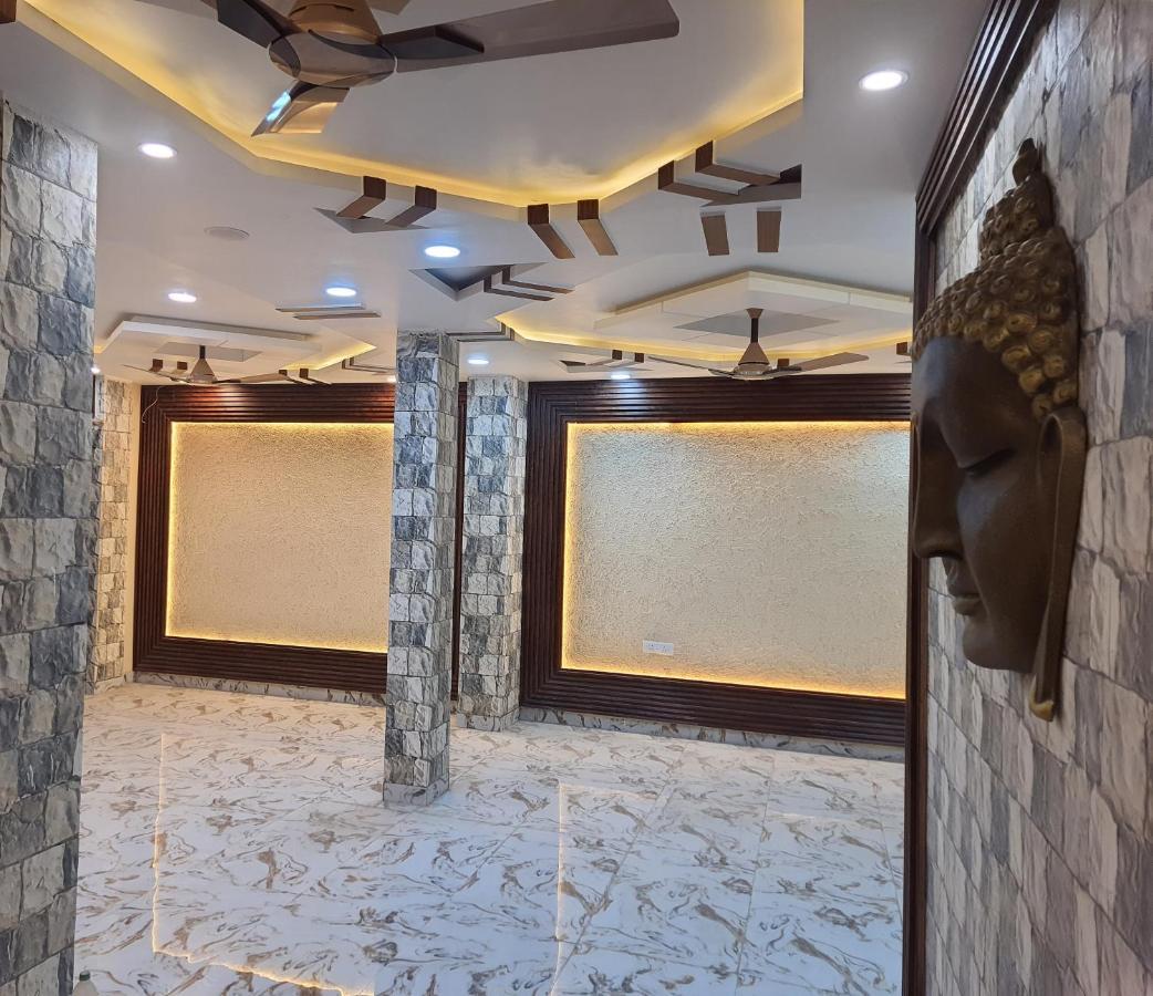 Divine Hotel & Banquet Hall Bhopal Exterior photo